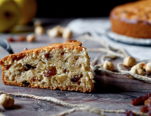 Apple Hazelnut Cake